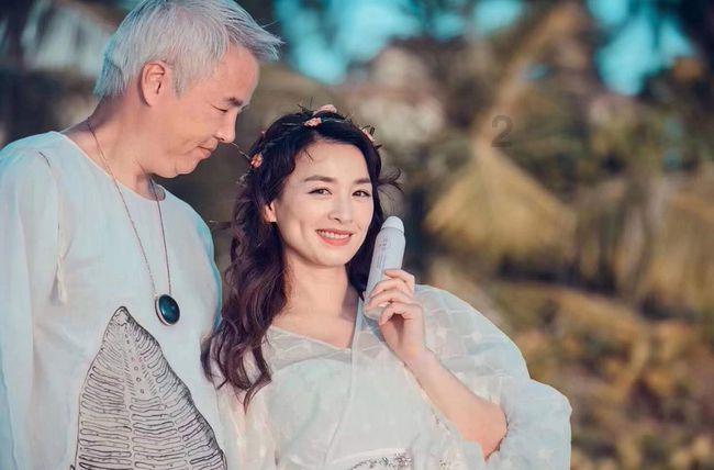 乐儿打彩蛋